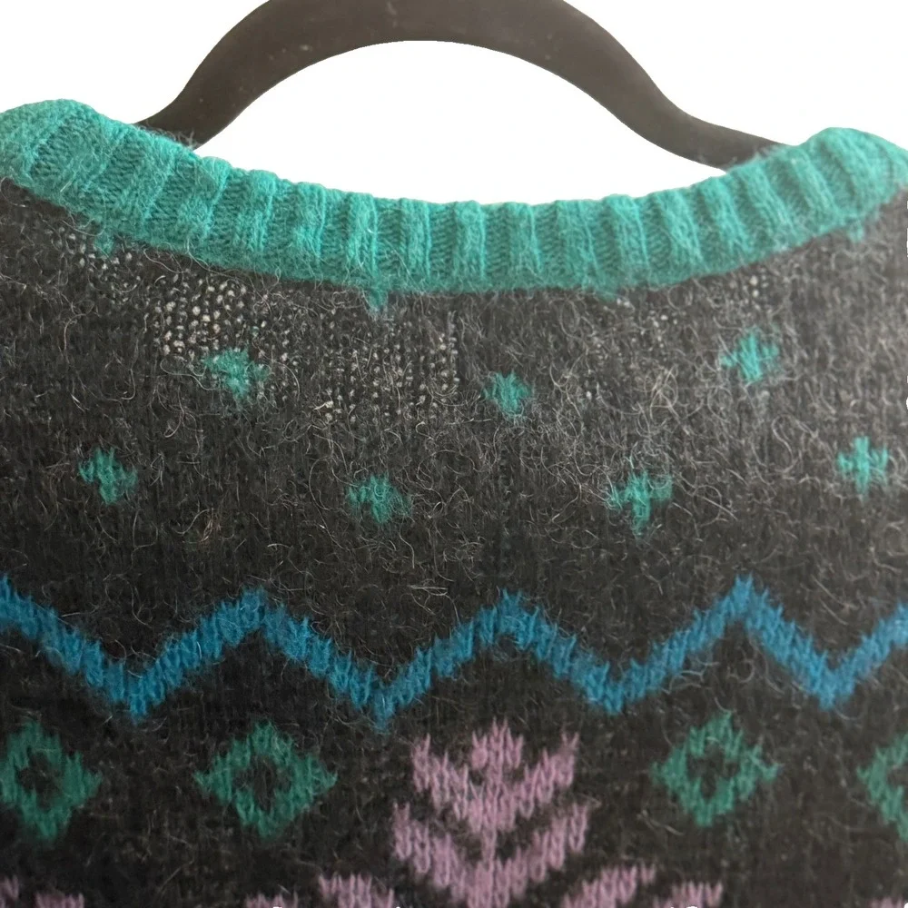Álafoss Icewool‎ Iceland Wool Sweater Nordic Fair Isle Made Iceland M Vtg